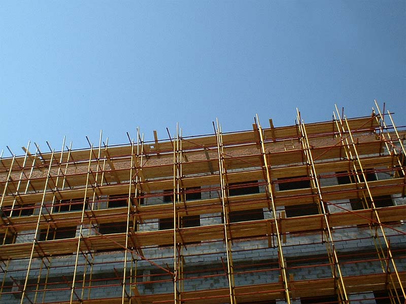 Виды и применение строительных лесов