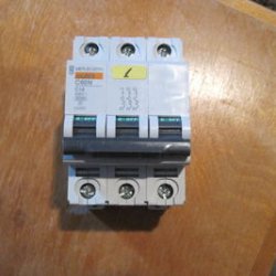 Merlin Gerin multi9 ����� C60N