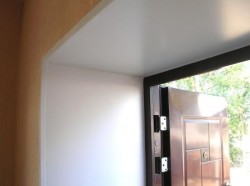 Как отделать откосы окон и дверей? Как отделать откосы окон и дверей?