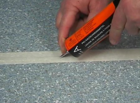 �������������� ���� Macroplast � �������� ���������