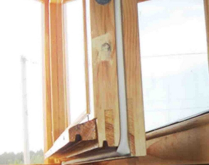 Как утеплить деревянные окна