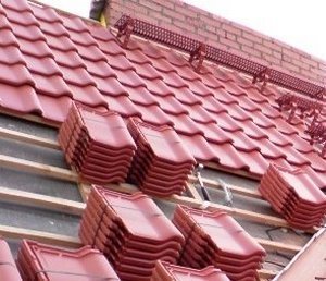 Какой кровельный материал лучше использовать для перекрытия крыши?