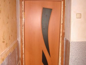 Как установить дверной блок без помощи специалистов? Как установить дверной блок без помощи специалистов?