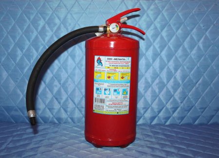 Классификация огнетушителей по типу применяемого вещества