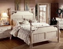 Новая спальня с отголосками старины