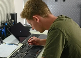 ������ ������ Macbook ���������� �������� ��������������?